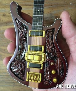 AXE Lemmy Sig Carved Bass Mini Gtr LK-385